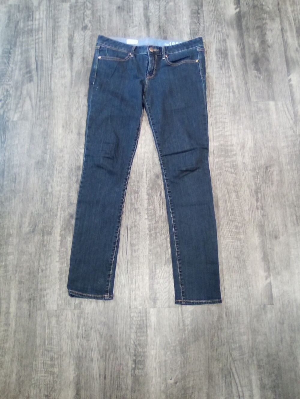 GAP Women's Dark Indigo Skinny Jeans